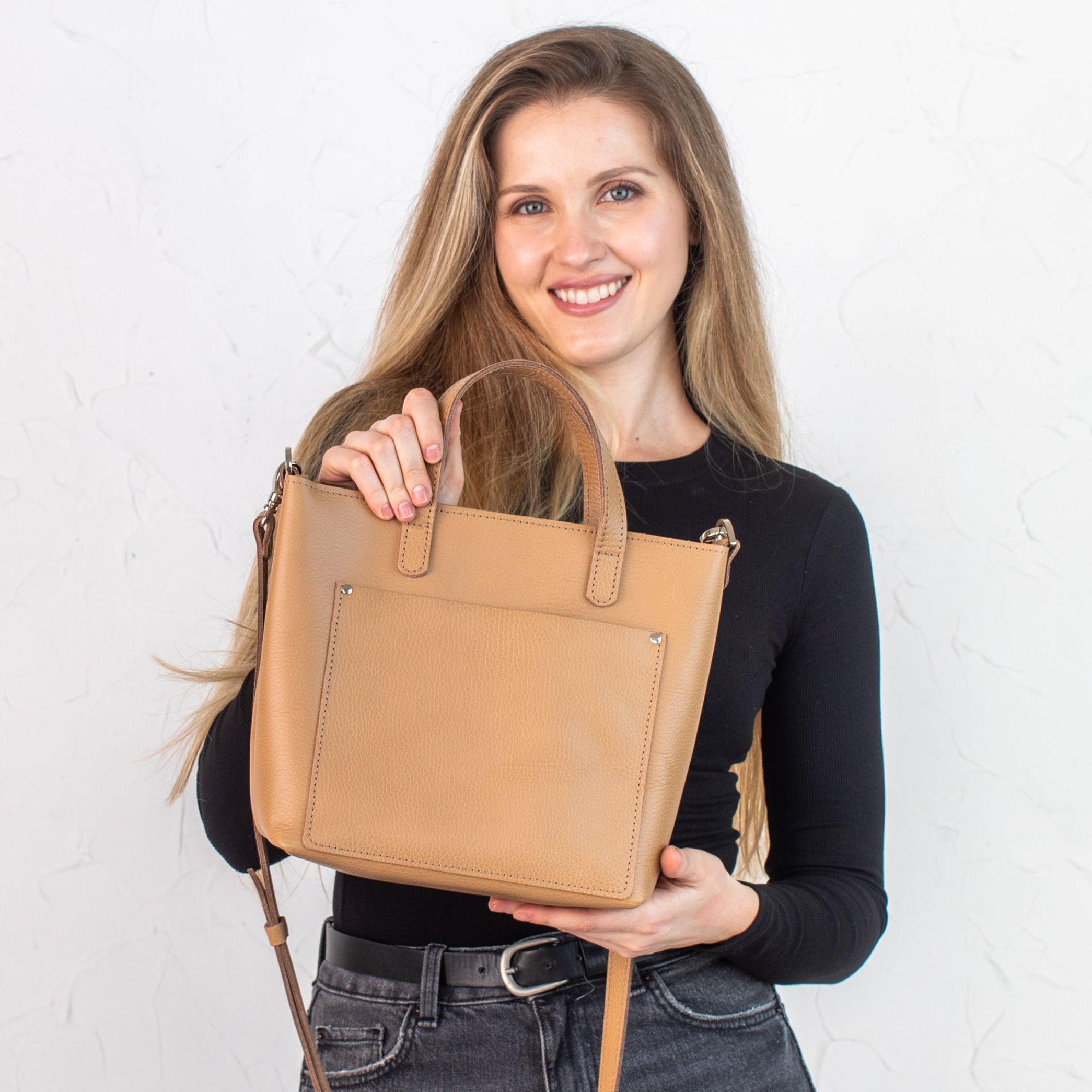 Caramel pebbled - Leather Purse Backpack