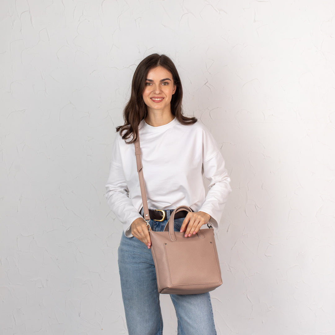 Woolly Beige pebbled - Leather Purse Backpack