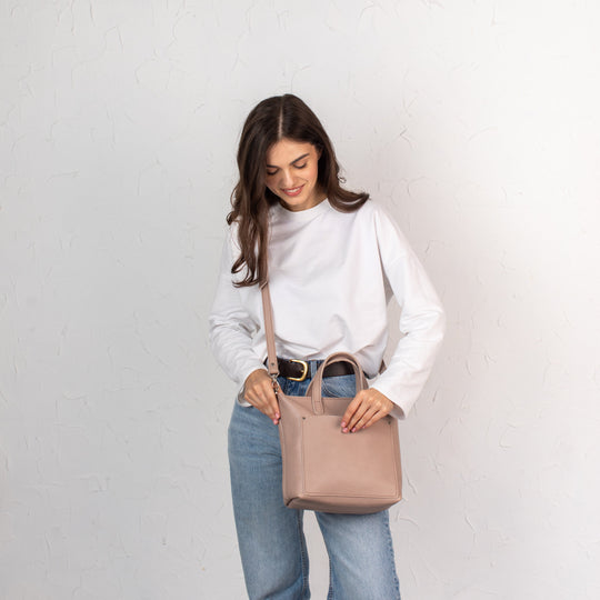 Woolly Beige pebbled - Leather Purse Backpack