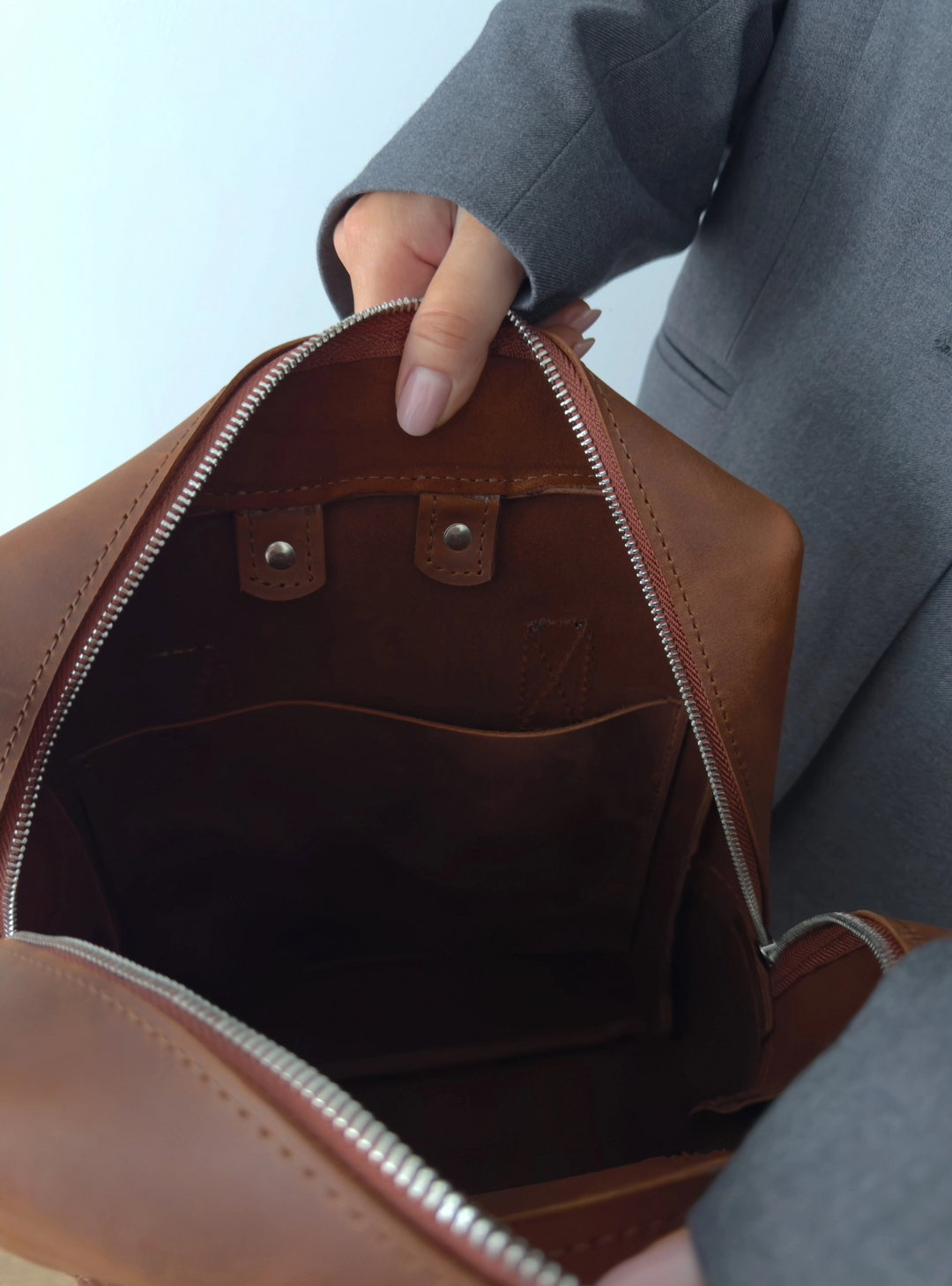 Cognac Leather City Backpack Brown