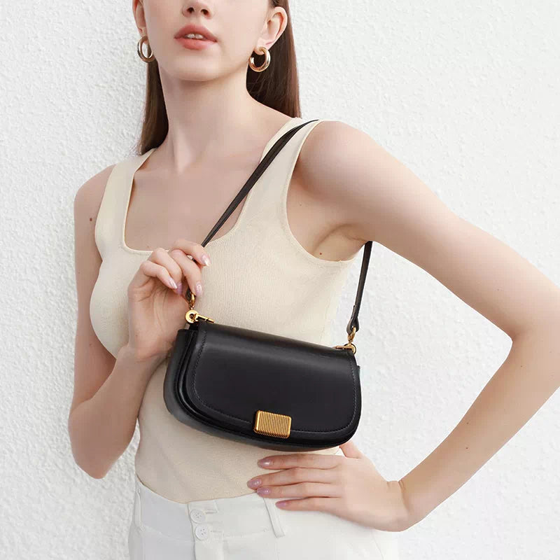 Top-rated designers for fashionable leather flap shoulder bags