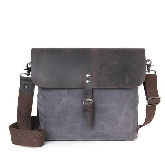 Classic design tactical messenger bag for daily commuting