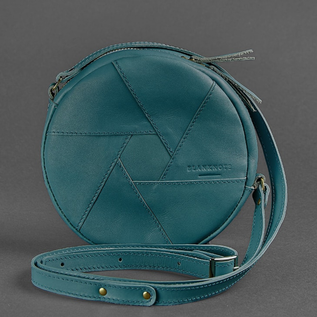 round bag for travel