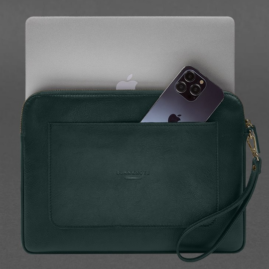 Hardshell case for MacBook