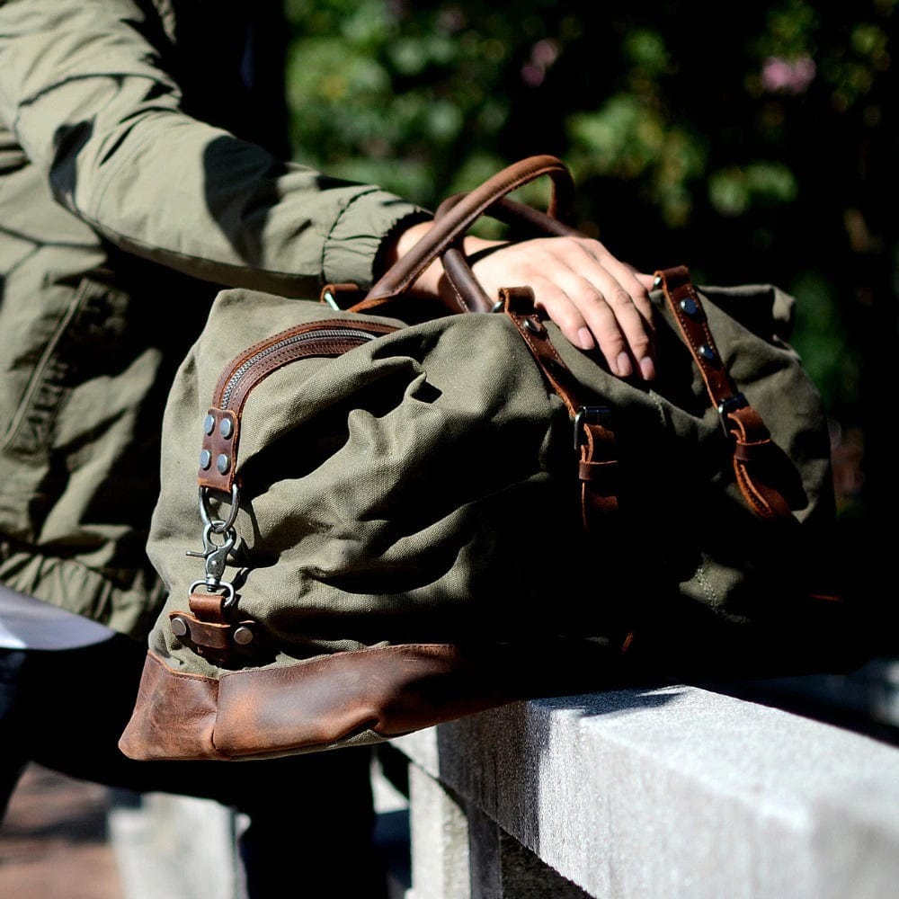 Vintage Weekender Travel Bag for Men and Women