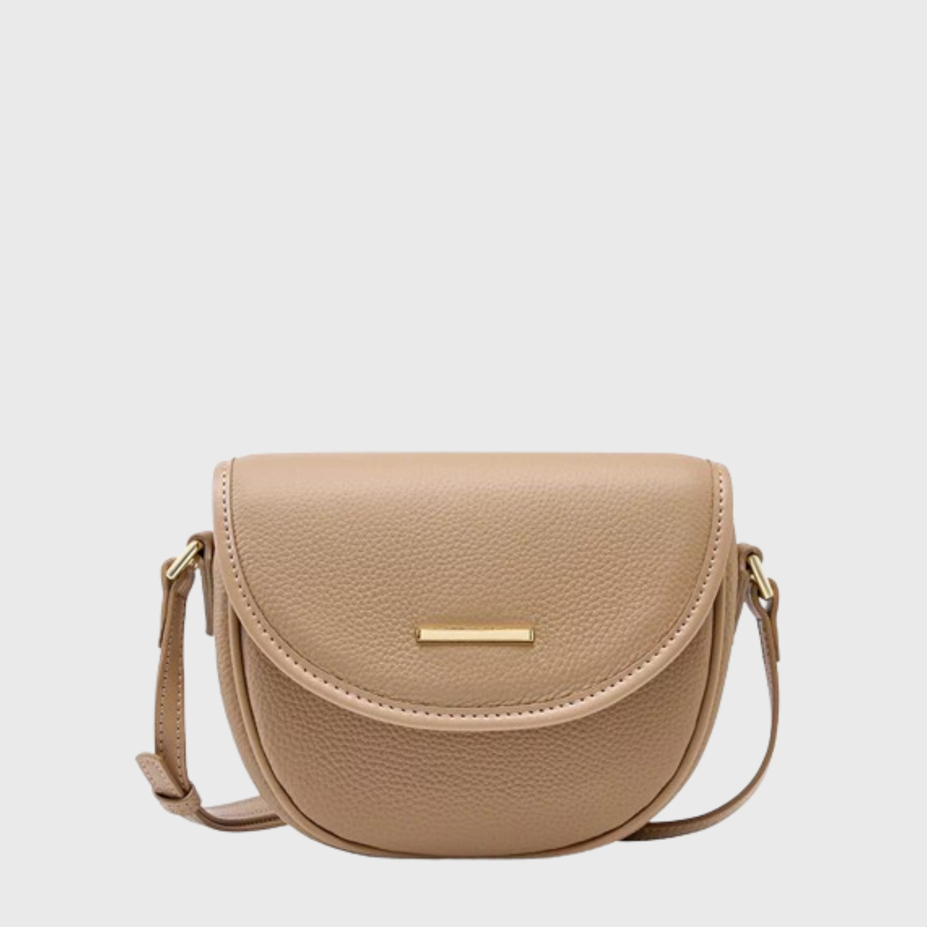 Elegant leather crossbody saddle bag for ladiesElegant leather crossbody saddle bag for ladies