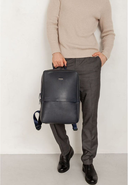 leather backpack for mens