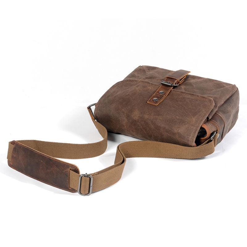 Messenger-style DSLR camera bag in waxed canvas