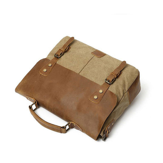 Vintage look canvas messenger bag suitable for men