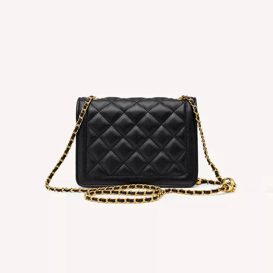 Quilted Shoulder Bag vs. Crossbody Bag – Which is more popular?