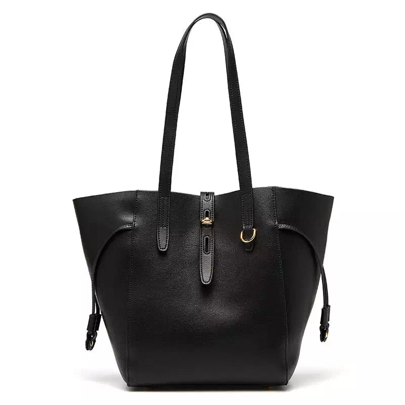 Stylish women's black handbag