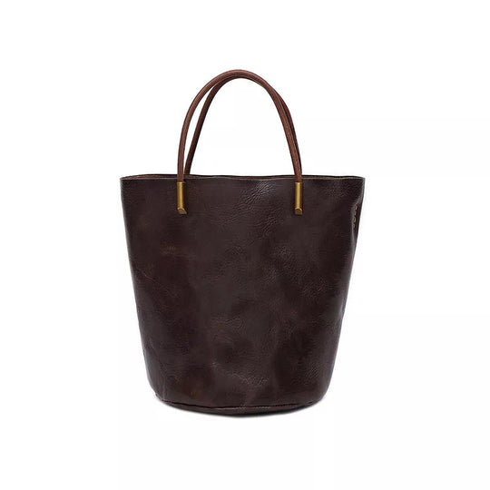 Stylish designer tote in vegetable-tanned leather