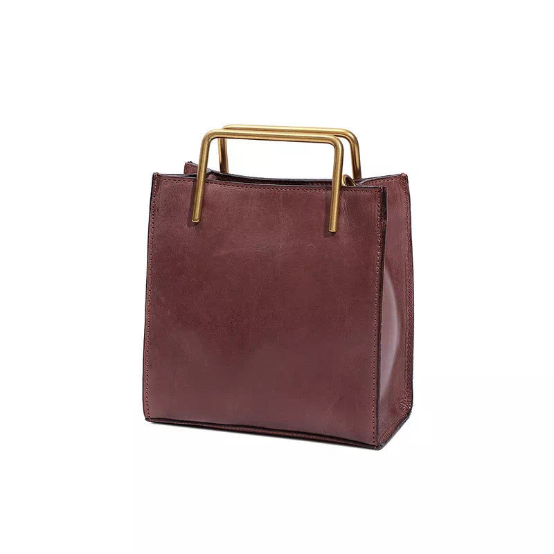 Stylish vegetable-tanned leather tote for women