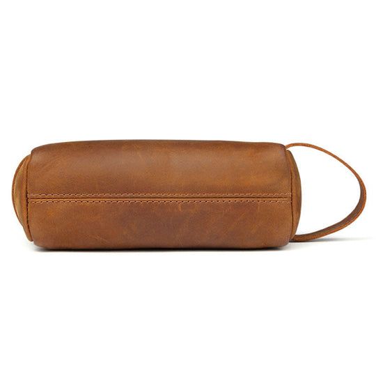 Travel-friendly grooming bag in Crazy Horse leather