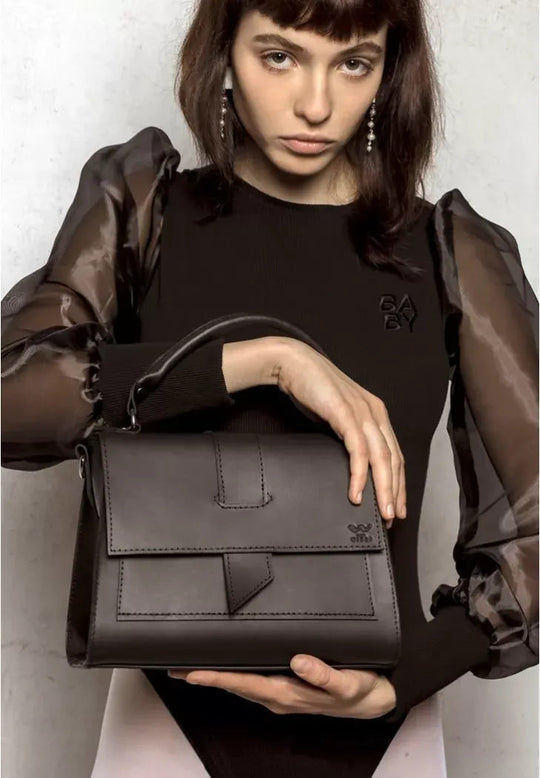 Stylish Women's Classic Leather Bag – Perfect for Work and City Life - Leather Purse Backpack