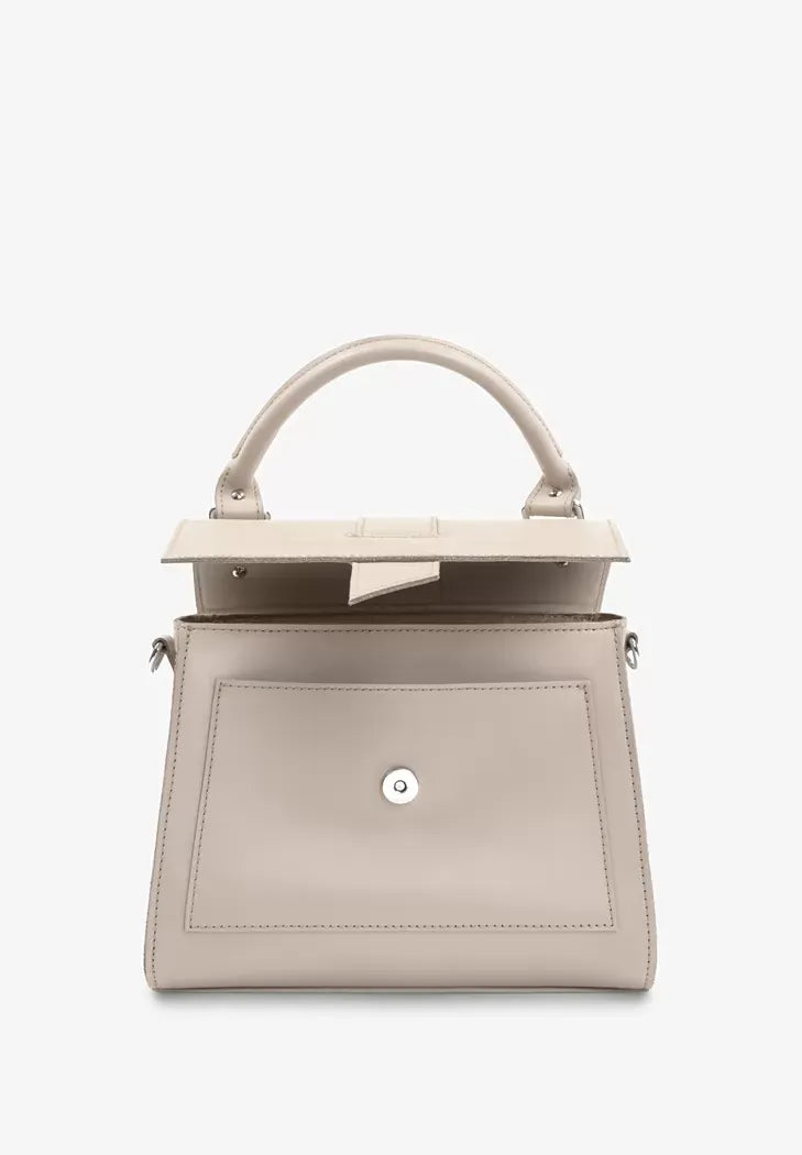 Stylish Women's Classic Leather Bag – Perfect for Work and City Life - Leather Purse Backpack