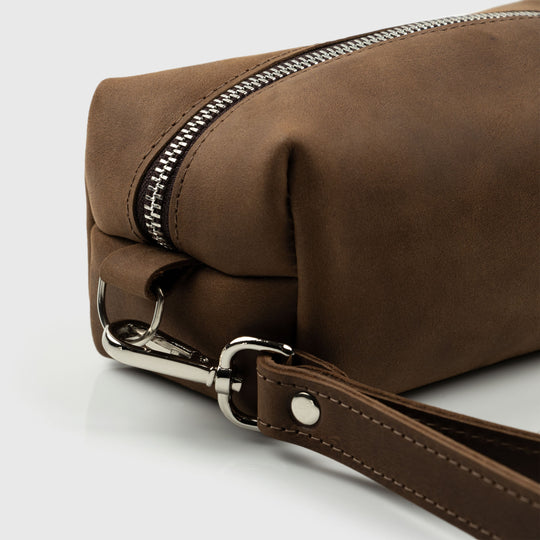 Mens leather toiletry bag